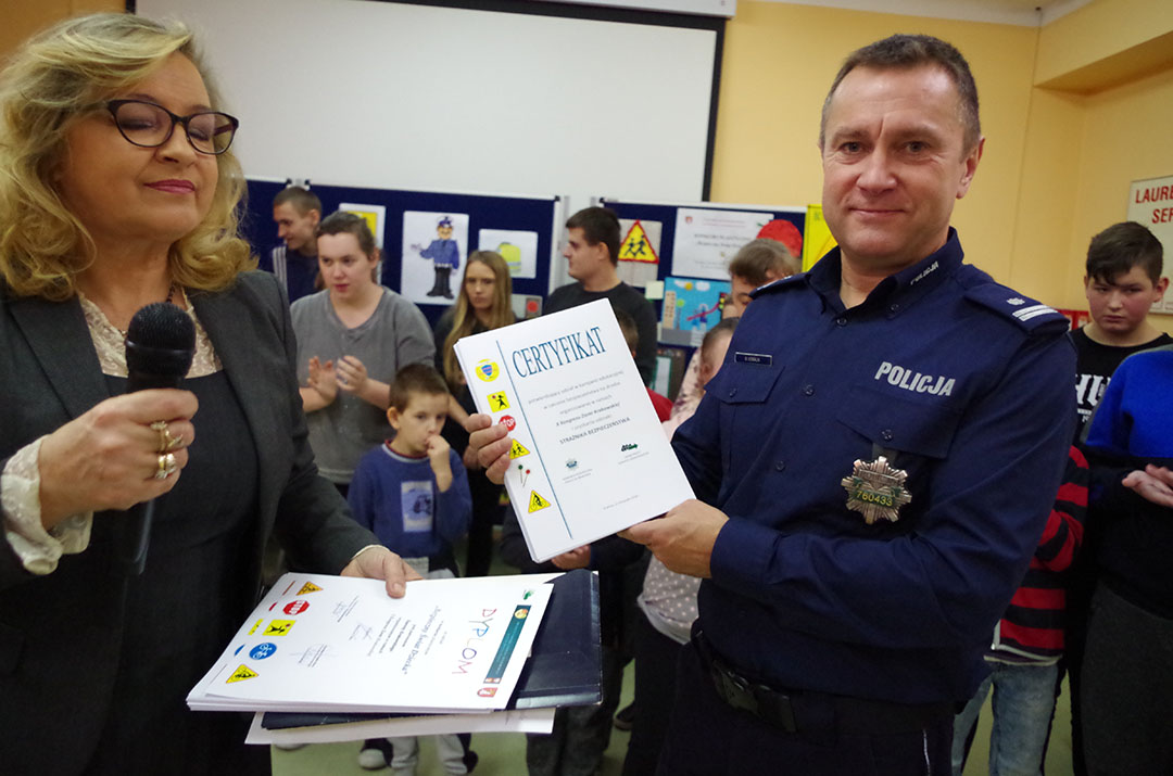 3. bezp 16